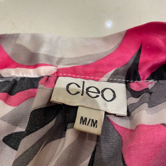 Silky halter top with sash around the neck area. - Picture 8 of 8